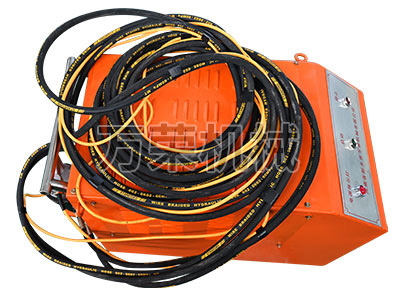 广州环槽压铆机